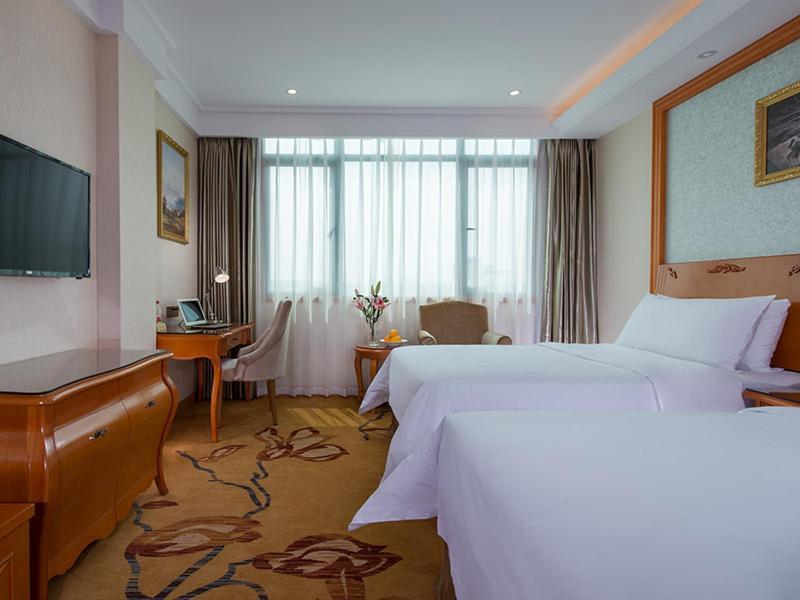 צ'ו'נגו'או Vienna Hotel מראה חיצוני תמונה