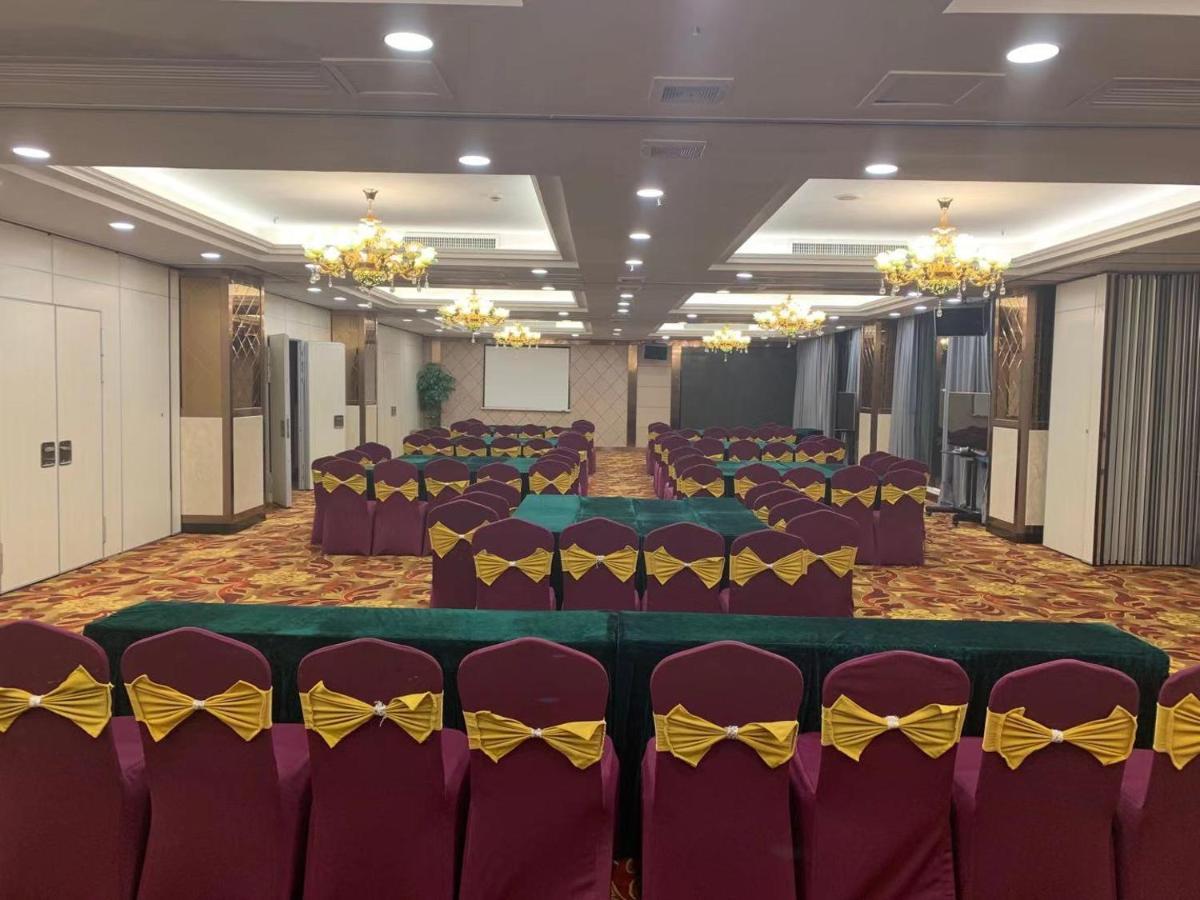 צ'ו'נגו'או Vienna Hotel מראה חיצוני תמונה